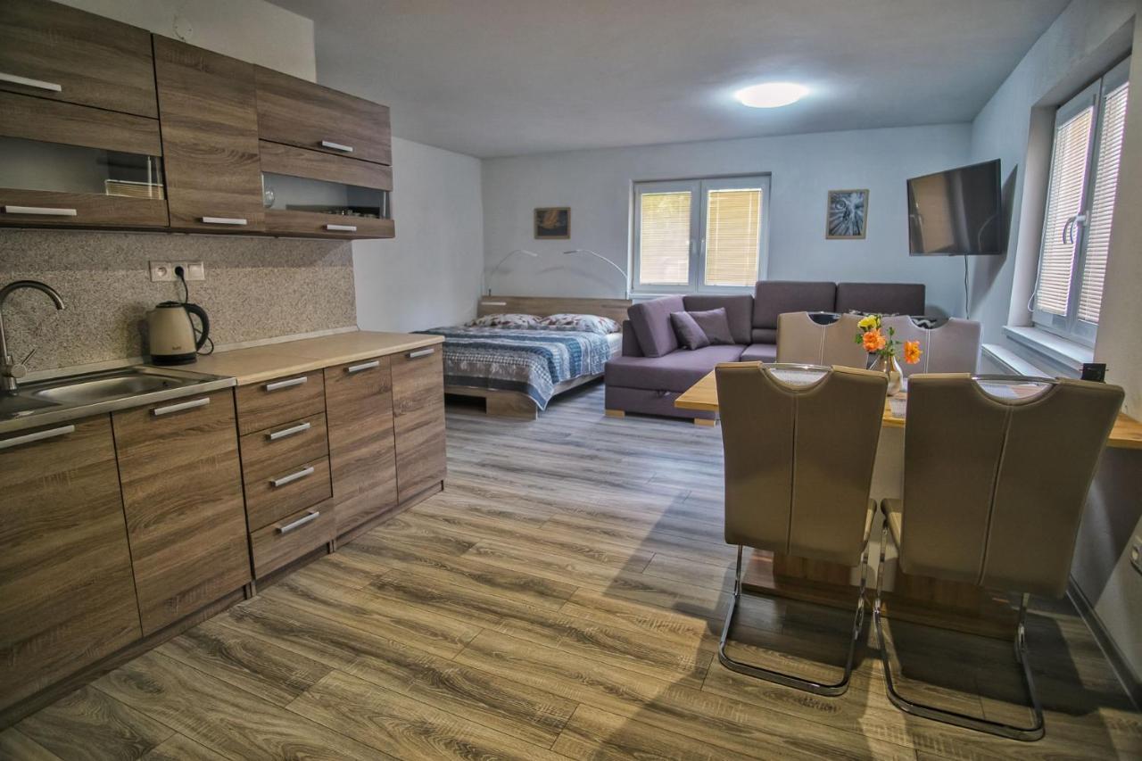 Bike Apartments 3 Hodruša Εξωτερικό φωτογραφία